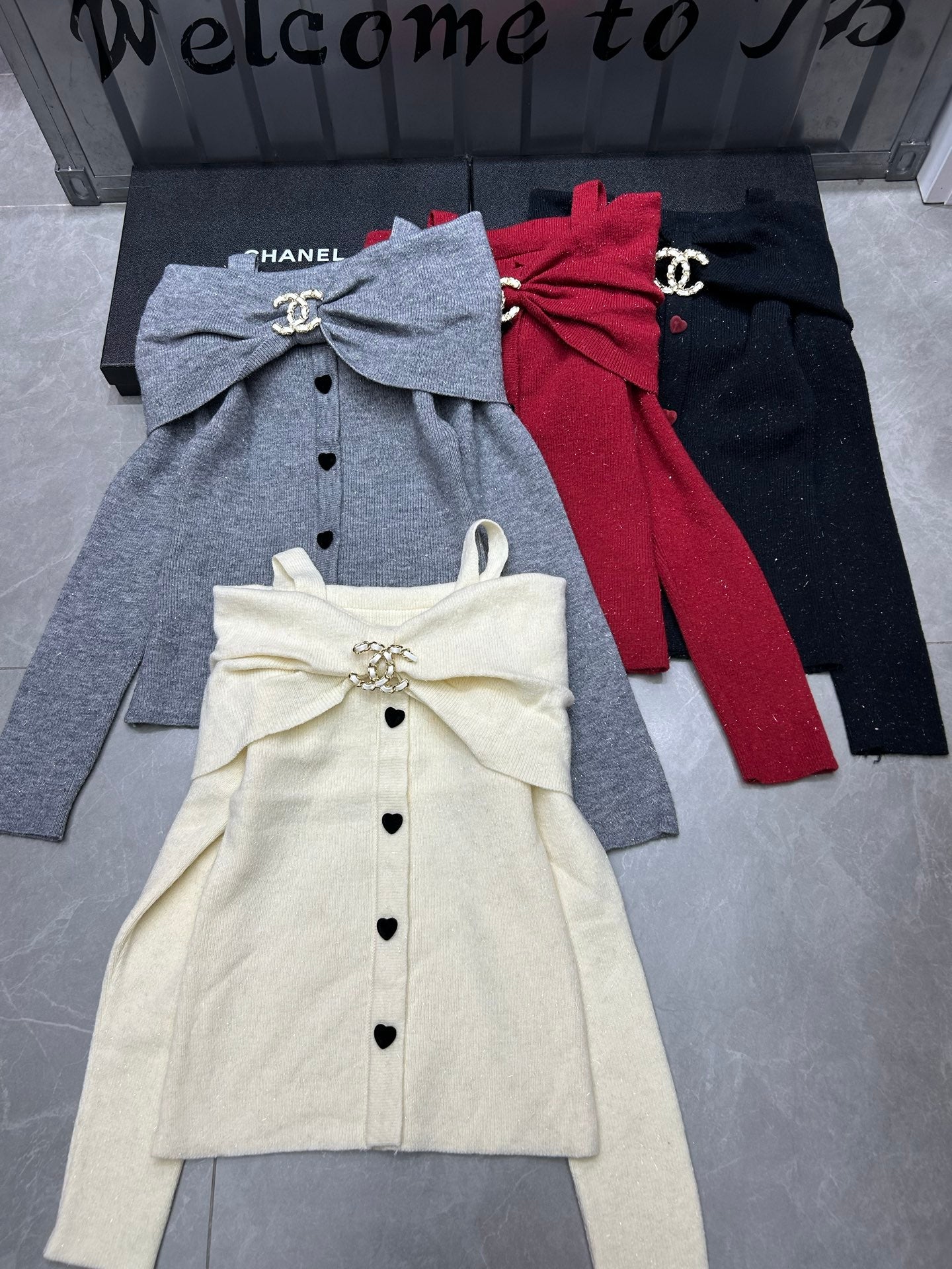 Brooch One Shoulder Long Sleeve