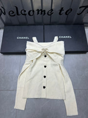 Brooch One Shoulder Long Sleeve